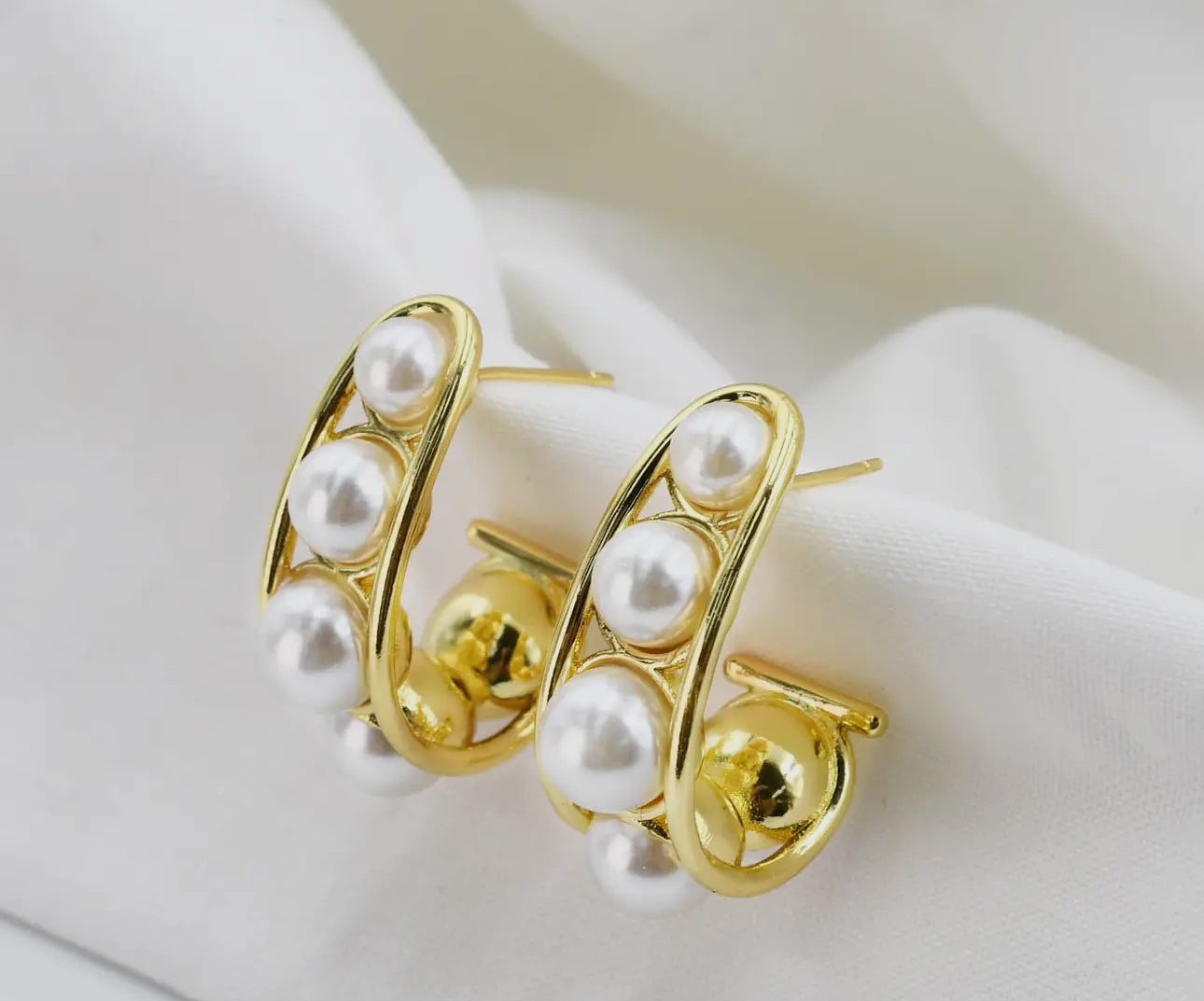 Glam Pearl Hoop