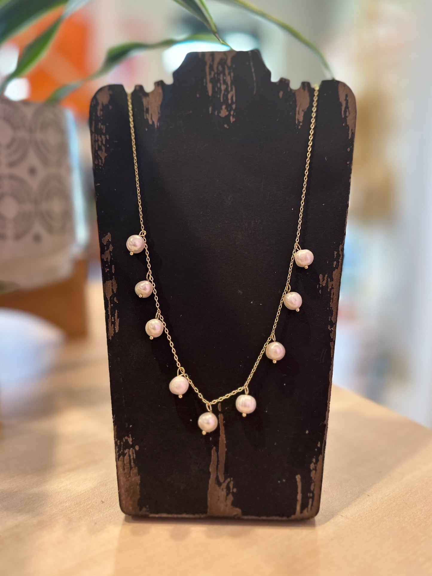Floating Pearl Necklace