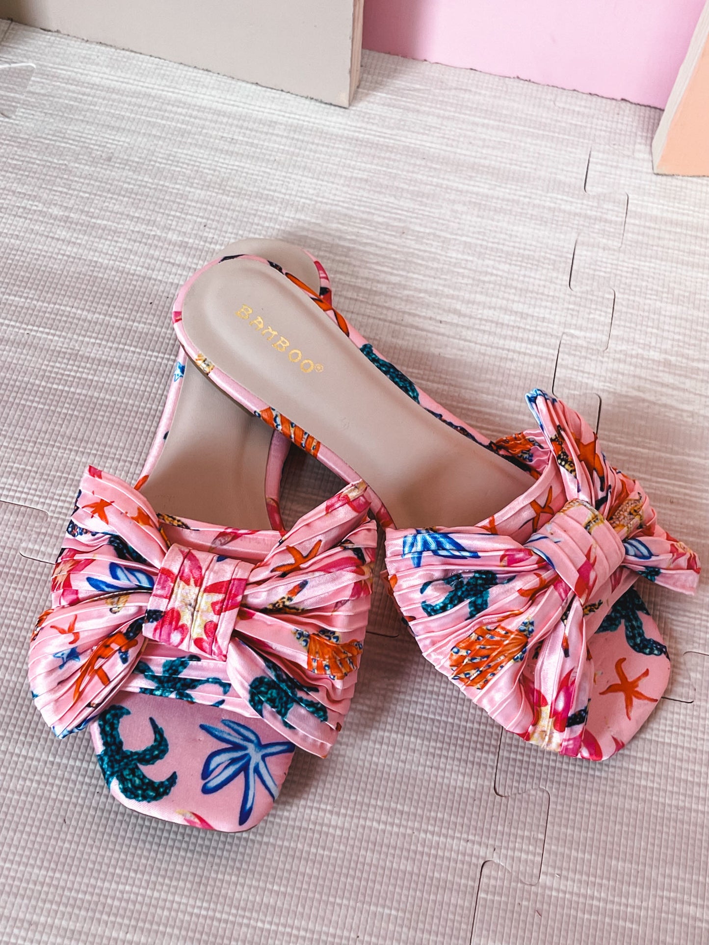 Nantucket Bow Sandals
