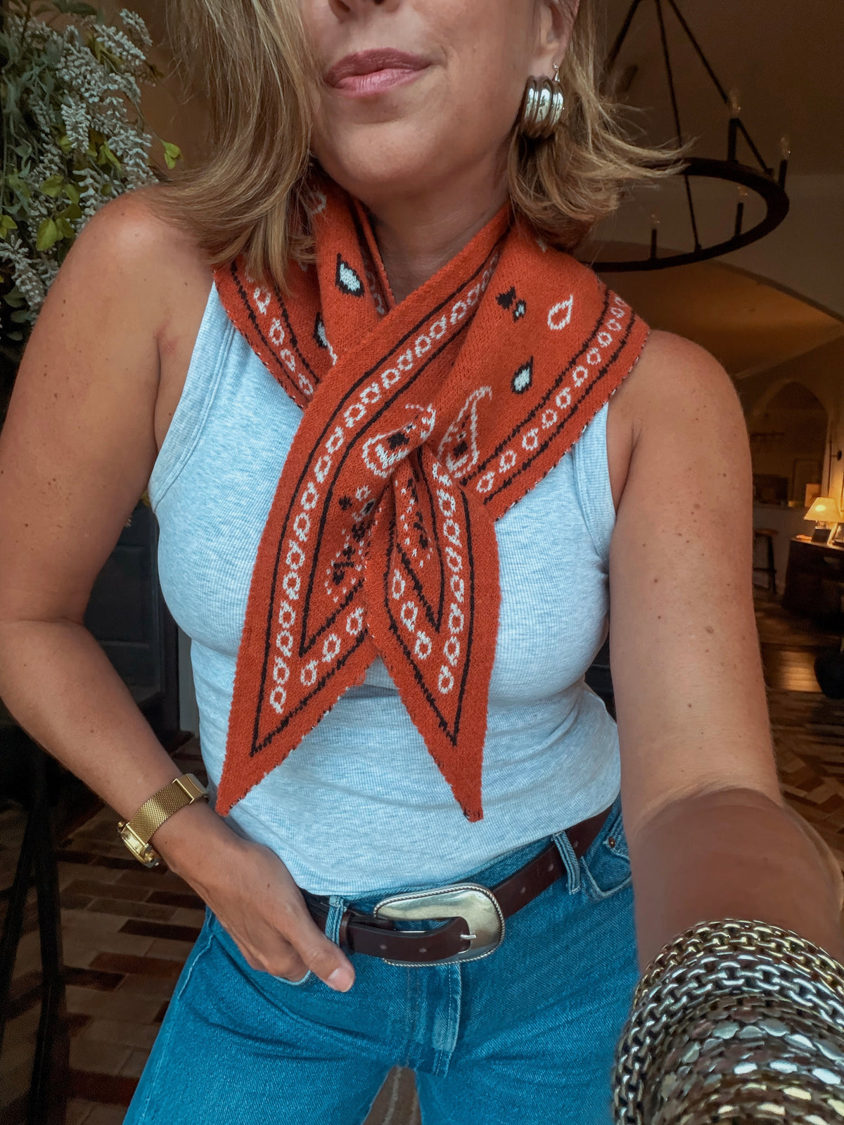 The Muse Keyhole Scarf