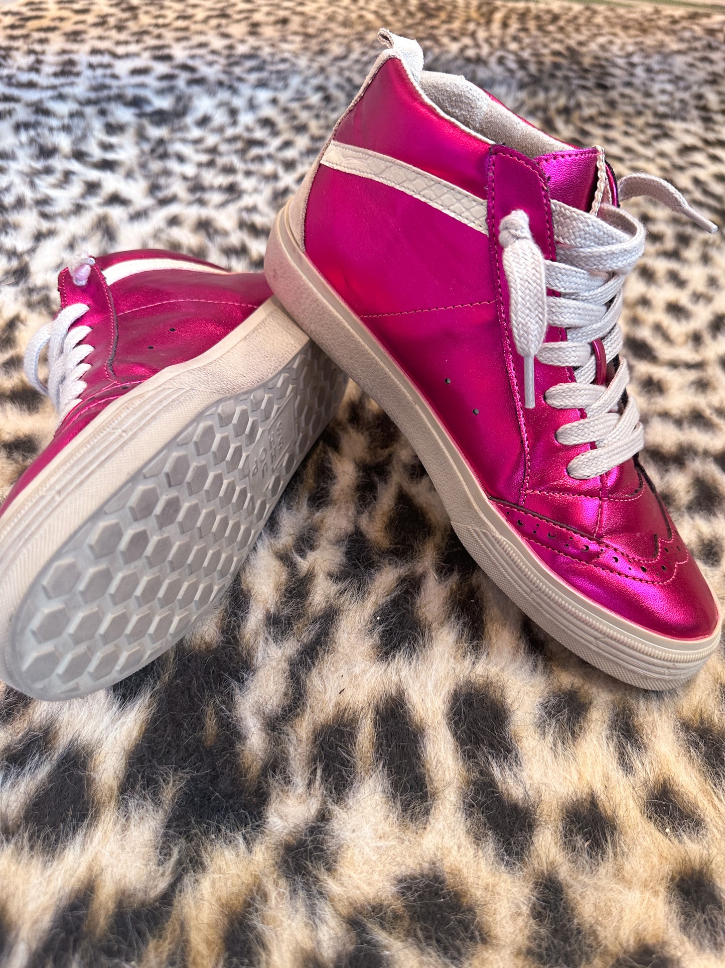 Metallic Pink Paulina Sneaker