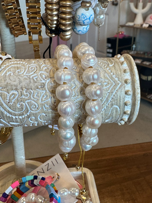 Pretty Pearl Adjustable Bracelet