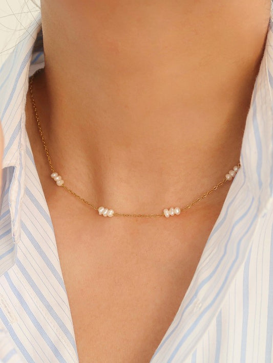 Triple Pearl Layering Necklace
