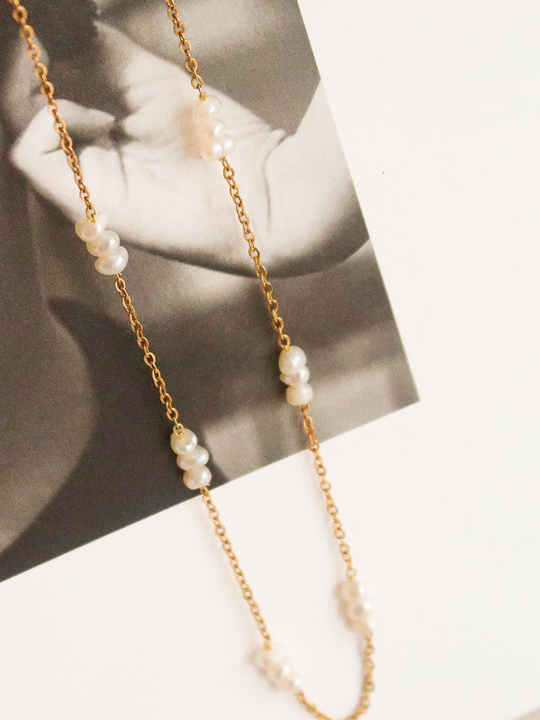 Triple Pearl Layering Necklace