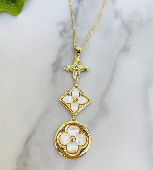 Mother Of Pearl Floral Necklace