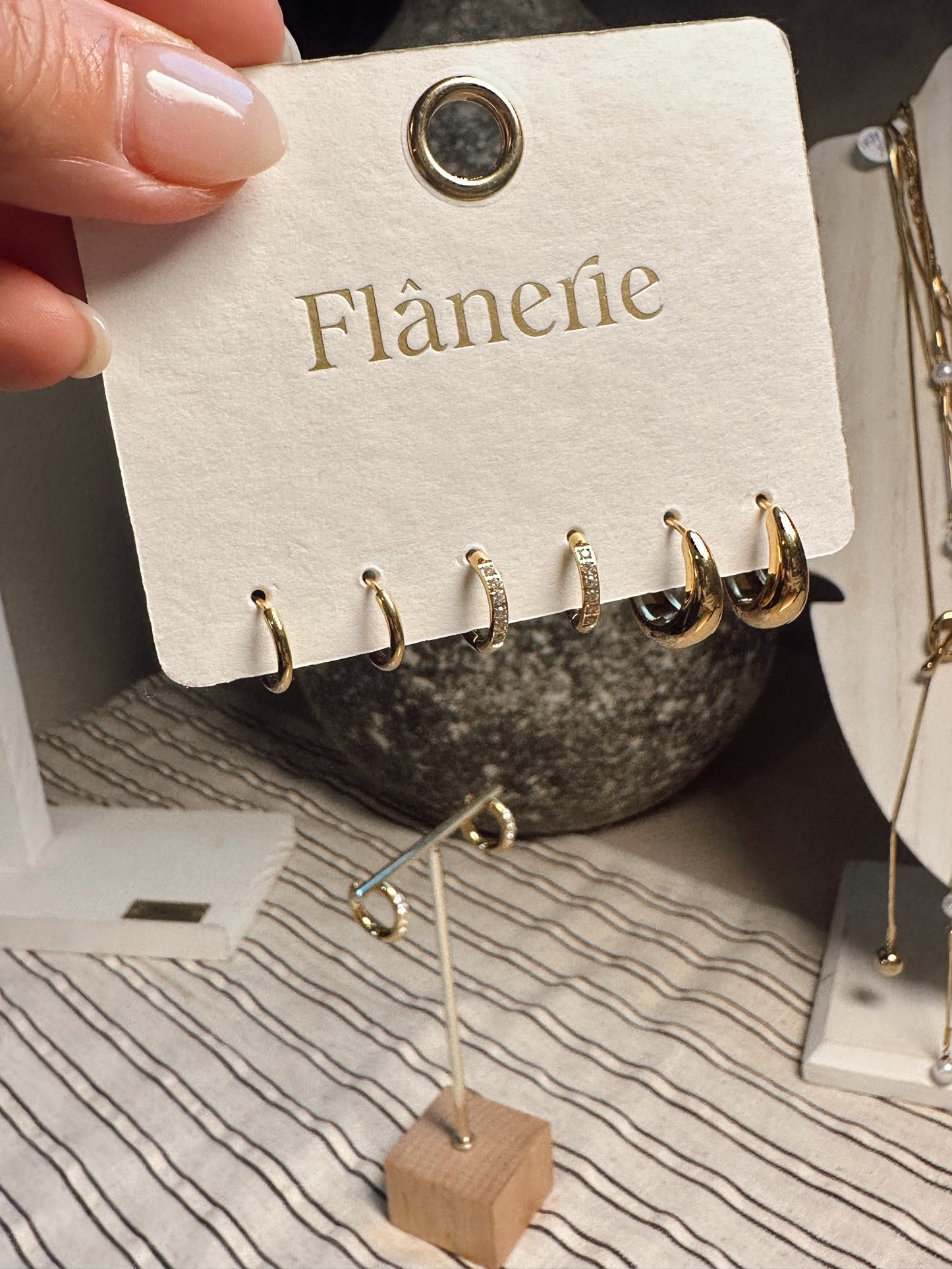 Huggie Earring Set