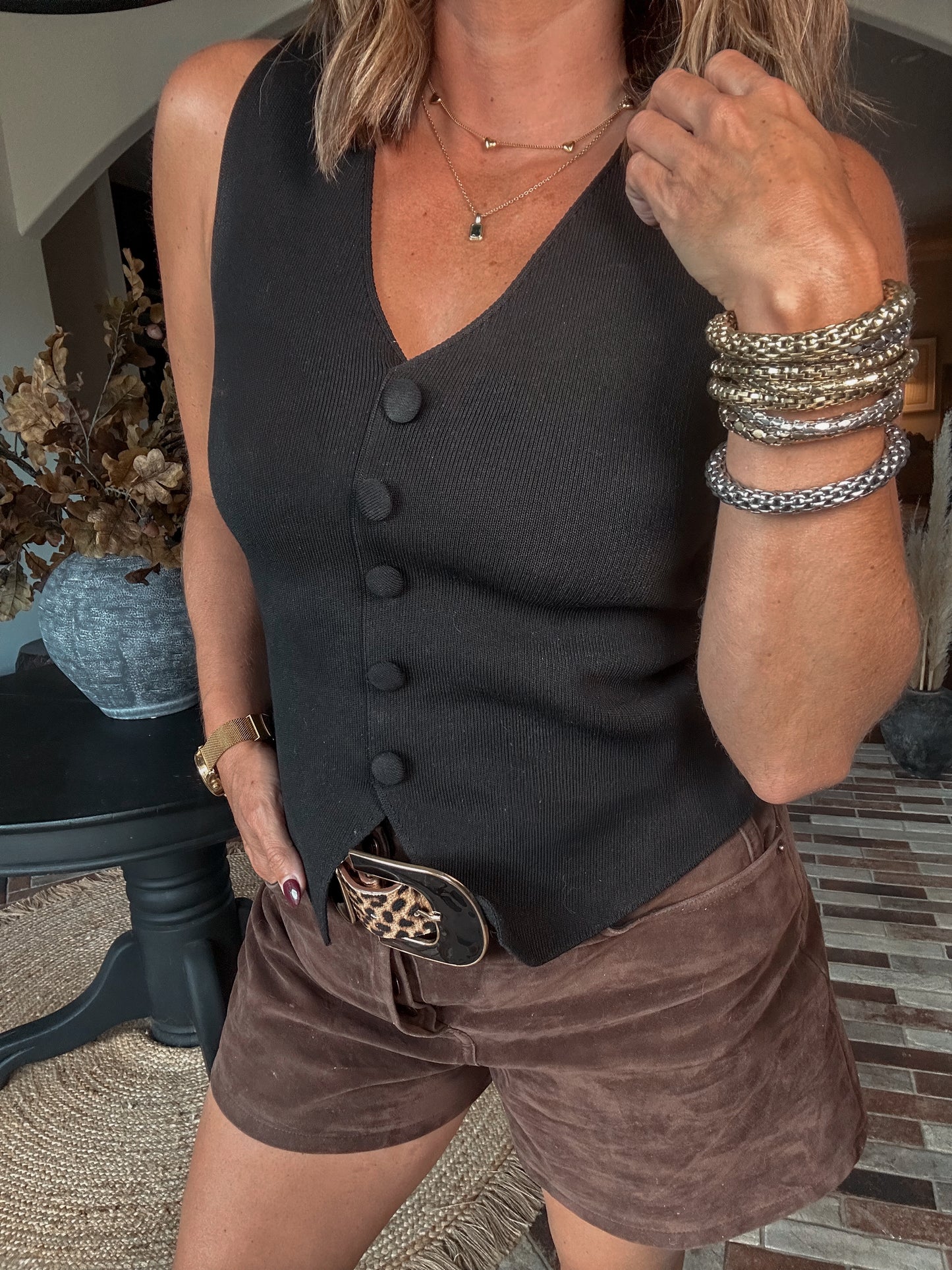 Vivi V Neck Vest