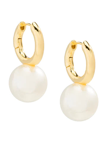 ZENZII Gold & Pearl Huggie Earring